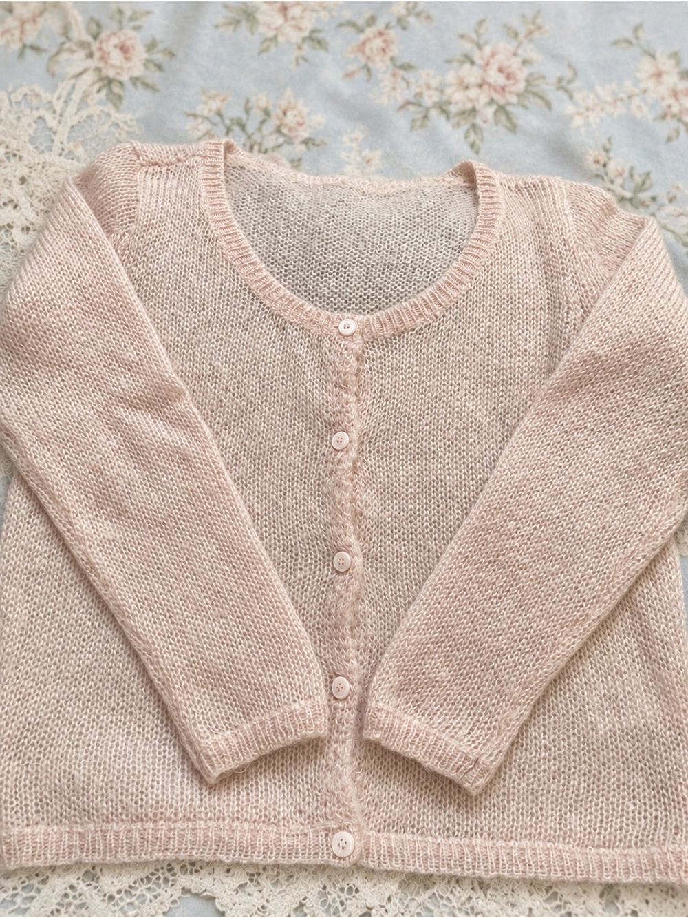 🩰🤍H&M Soft Ballet Pink Cardigan